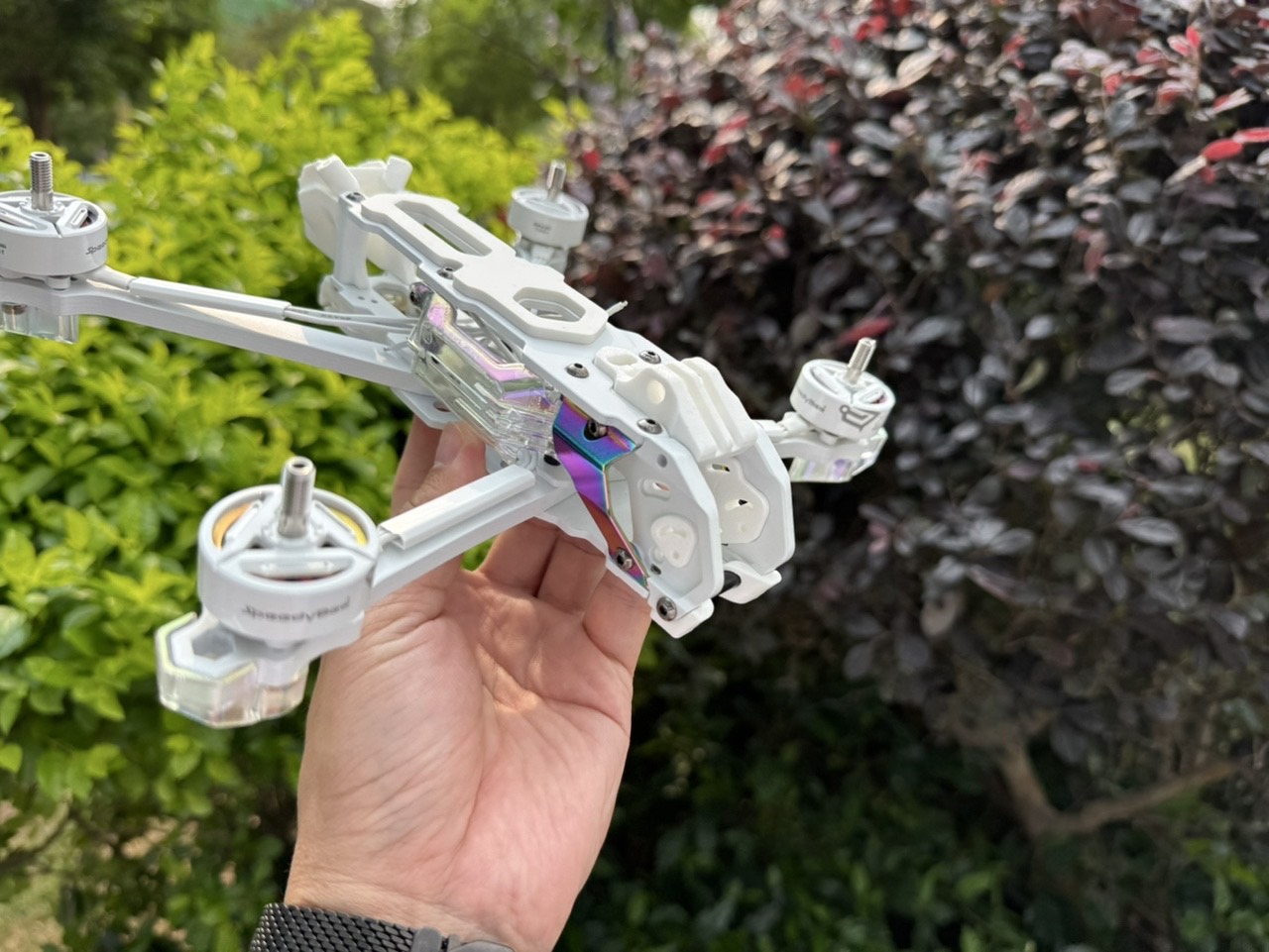 SpeedyBee Mario 5 White Frame  - Fpv Drone Bag recension och pris